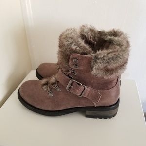 Carlos Santana boots